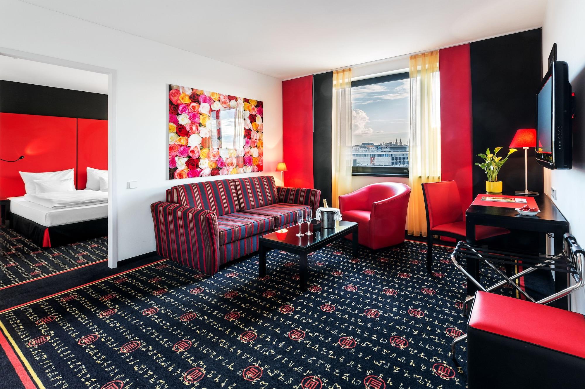 Vienna House Easy By Wyndham Pilsen Hotel Ngoại thất bức ảnh