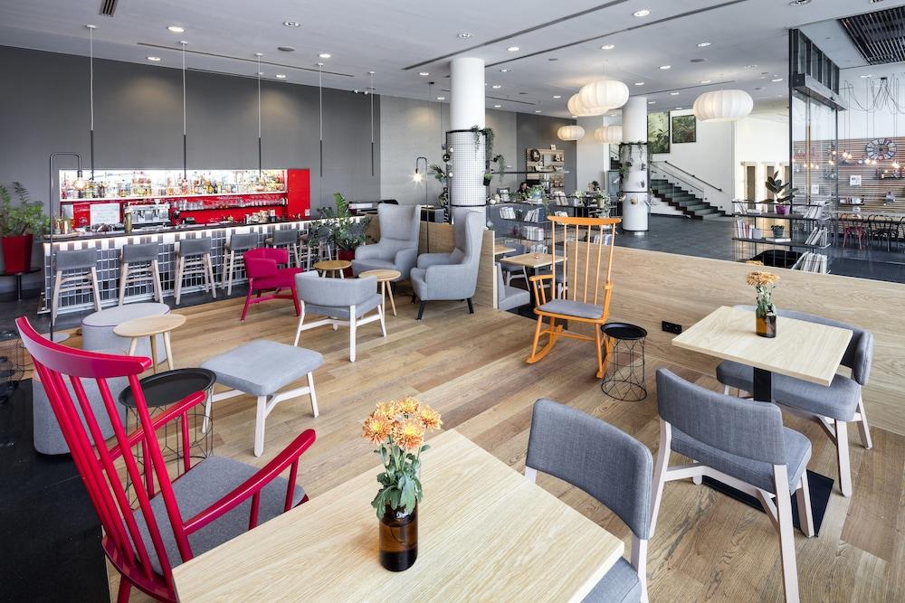 Vienna House Easy By Wyndham Pilsen Hotel Ngoại thất bức ảnh