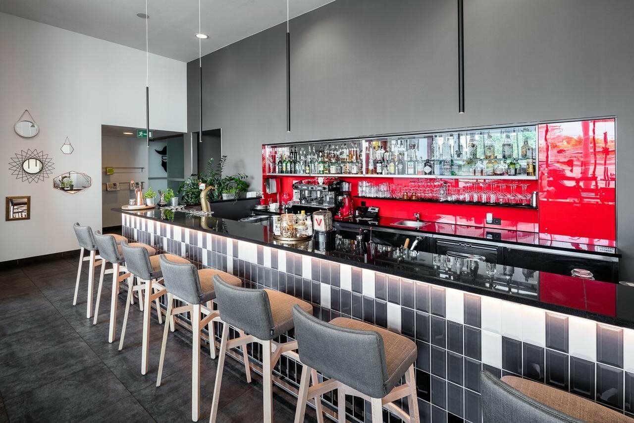 Vienna House Easy By Wyndham Pilsen Hotel Ngoại thất bức ảnh